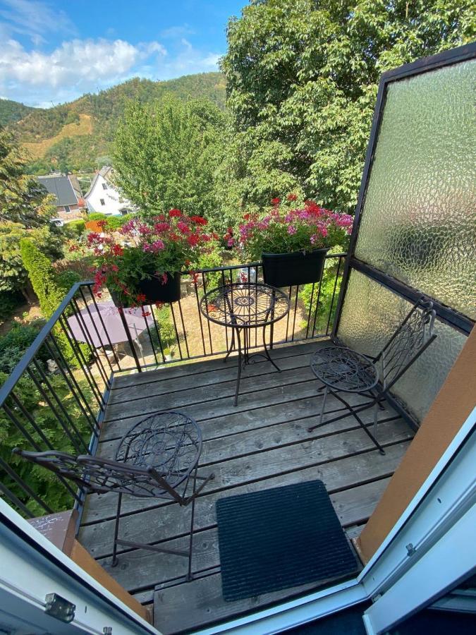 Hotel Altes Tor Filsen Exterior foto